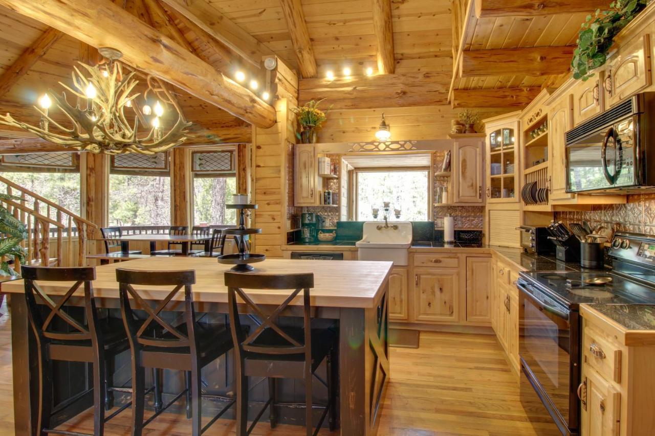 Lakeside Cabin On 2 Acres With Fire Pit And Hot Tub! Villa Pinetop-Lakeside Eksteriør bilde